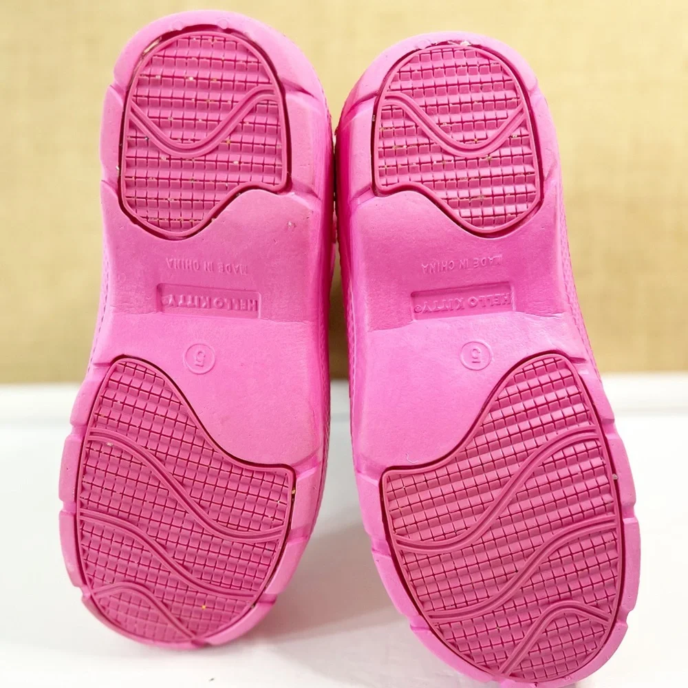 Hello Kitty Girls Snow Boots Size 5